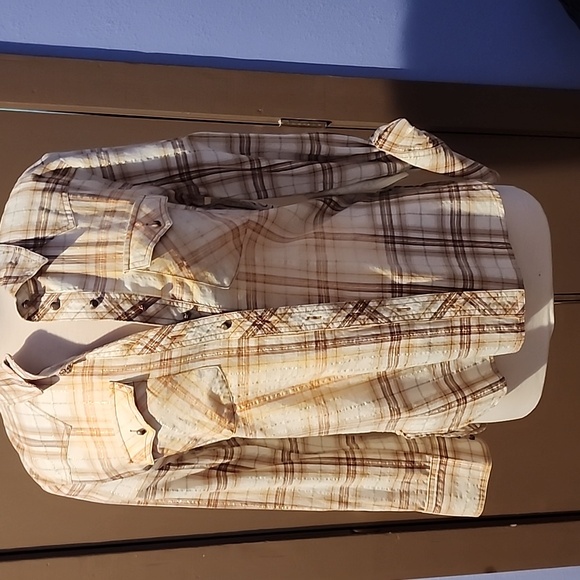 ARATTA  " ROUGH RIDER"Floral Embroidered Plaid Shirt - Picture 5 of 6